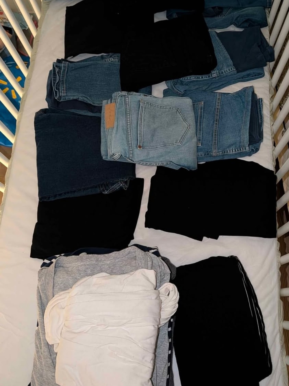 Women's maternity Jeans Lot in Blue & Black